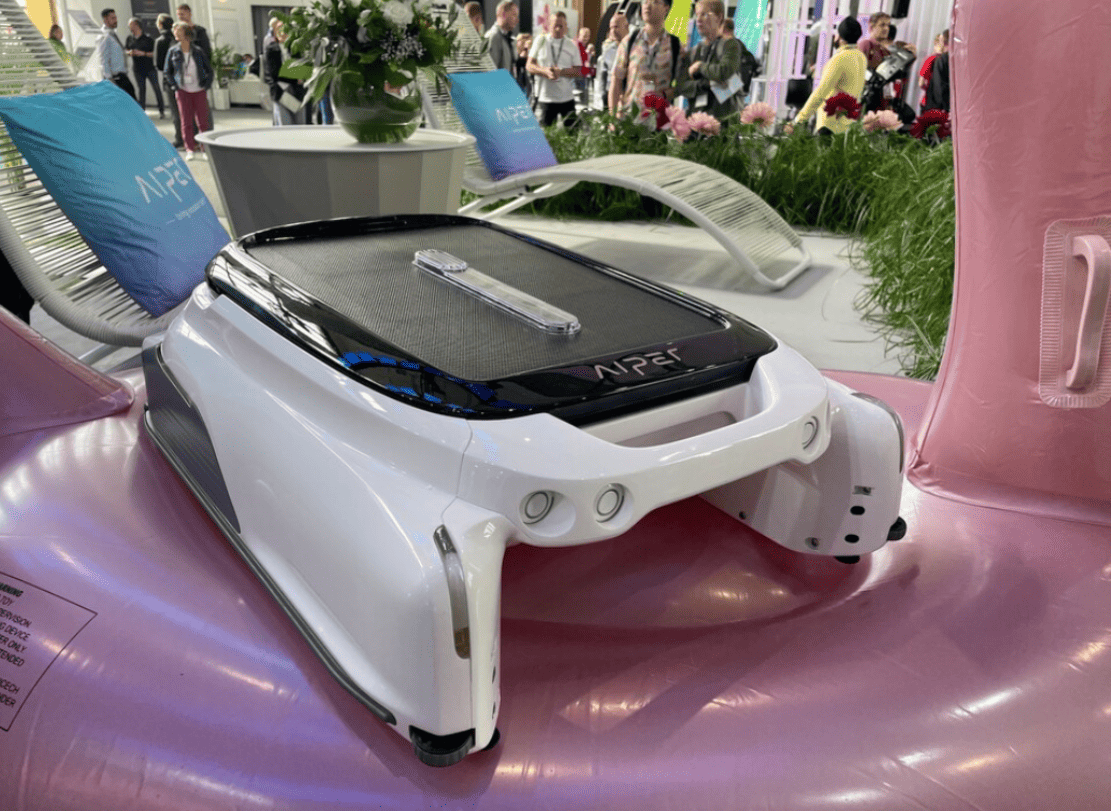 Impact of High Pool Water Level on Cleaning Robots